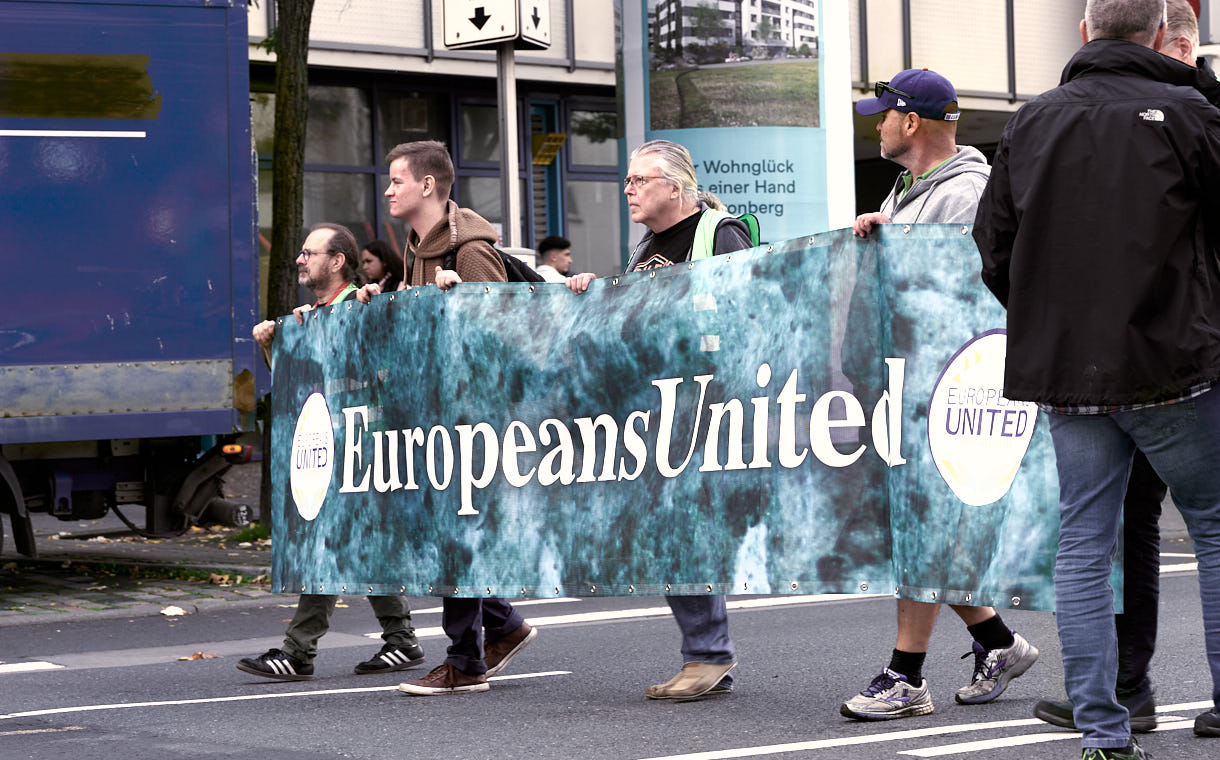 H.Schiele: Bilderserie von der "Europeans United" - Demo in Frankfurt, 22. Oktober 2022