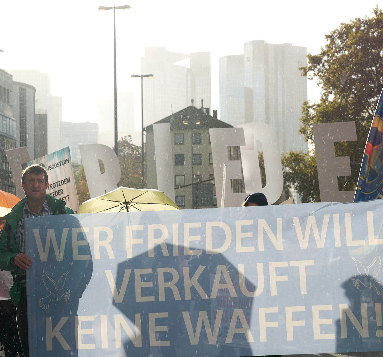 H.Schiele: Bilderserie von der "Europeans United" - Demo in Frankfurt, 22. Oktober 2022